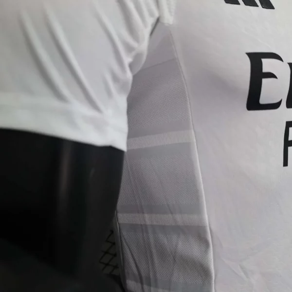 Camiseta Real Madrid 1eq player version 24/25